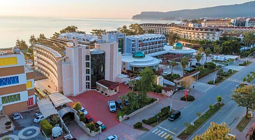 Lims Bona Dea Beach Hotel