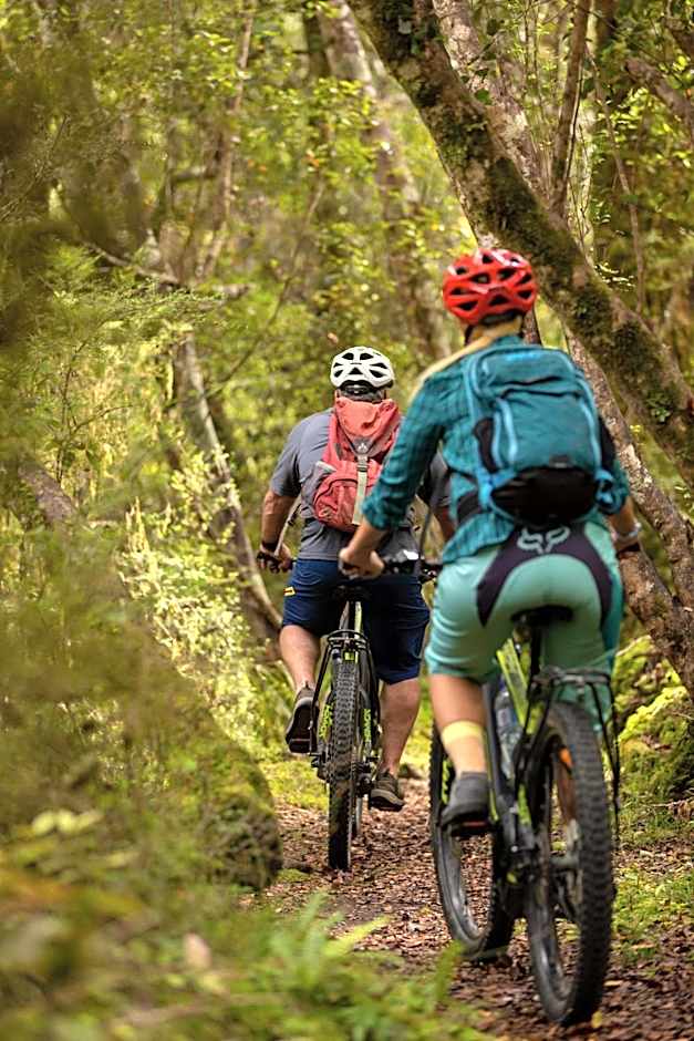 Parklands Motorlodge & Holiday Park