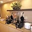 La Quinta Inn & Suites by Wyndham Boston Somerville