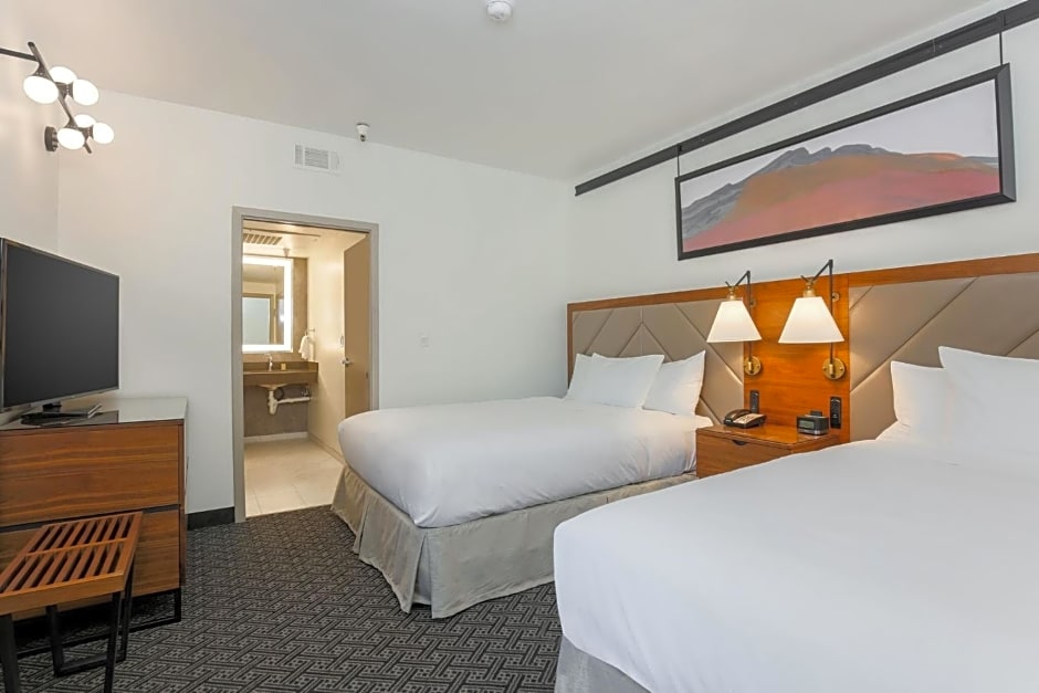 DoubleTree Suites by Hilton Sacramento - Rancho Cordova – Rancho Cordova, CA