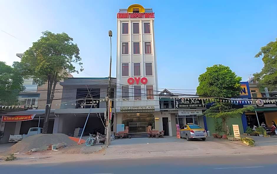 Luxury Airport Hotel & Spa