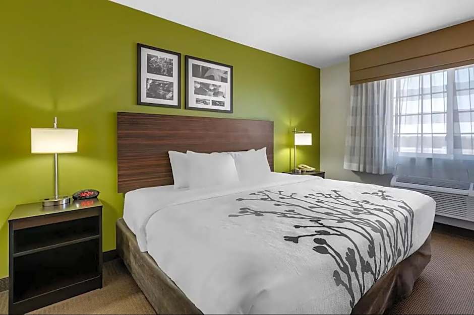 Sleep Inn & Suites Pleasant Hill - Des Moines