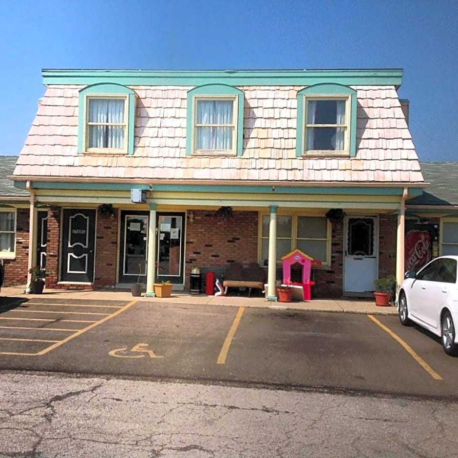 Relax Inn - Shelby