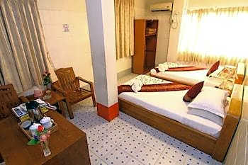 Shwe Htee Hotel
