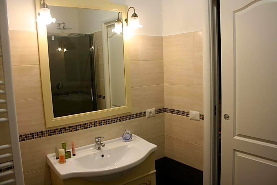 Pope's Suites