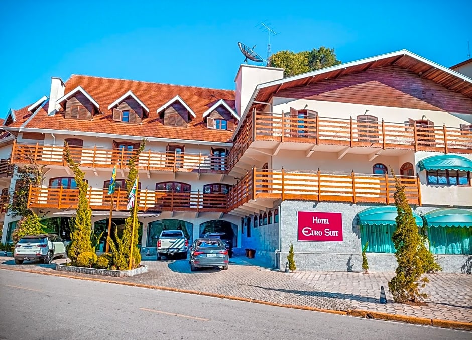 Hotel Euro Suite Campos do Jordao By Nacional Inn - A 800 metros da Vila Capivari