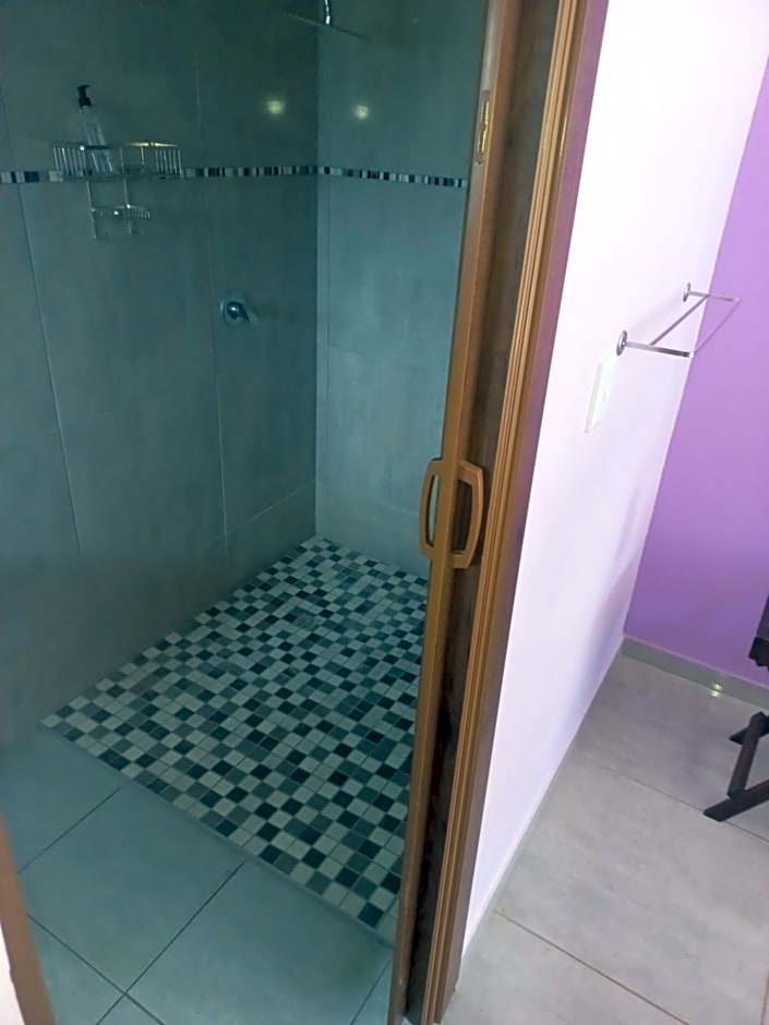 Queenz Bed & Breakfast