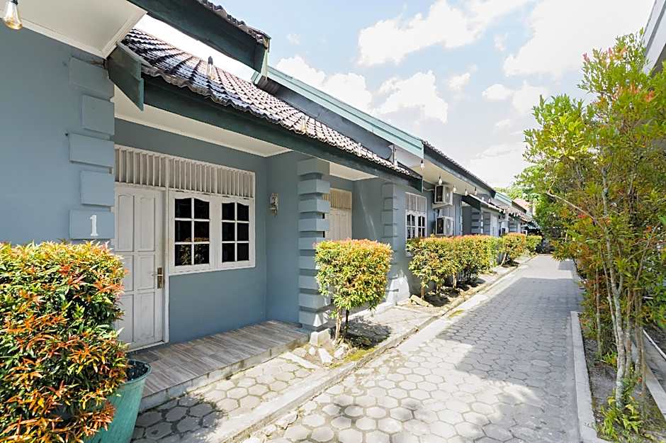 RedDoorz near Universitas Palangkaraya 3