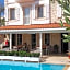 Peremere Alaçati Otel