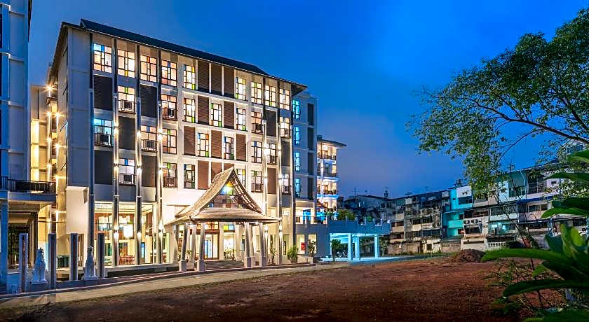 Monkham Village Hat Yai
