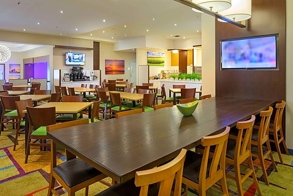Fairfield Inn & Suites by Marriott Belleville