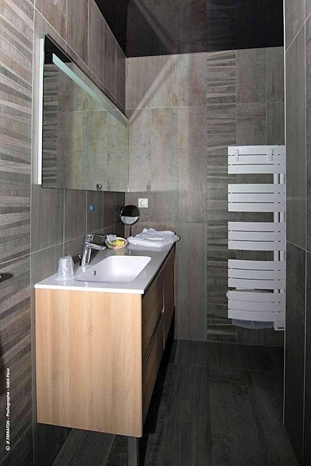 Logis Hôtel Beau Site