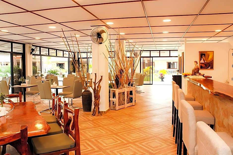 Sunshine Village Panglao