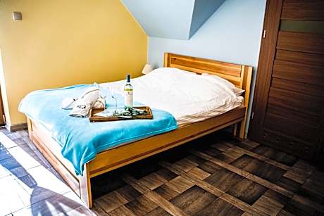 Double or Twin Room with Bathroom