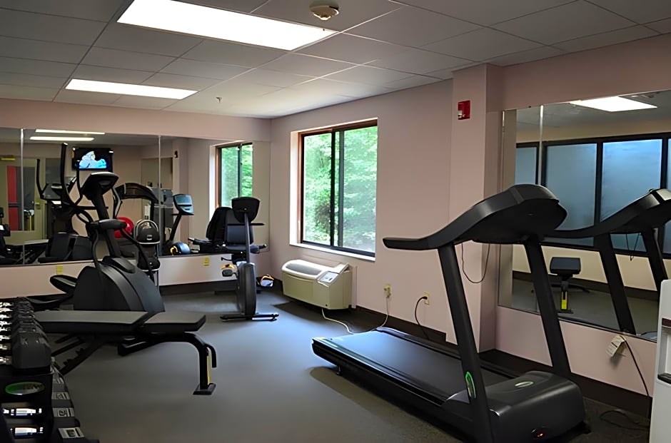Holiday Inn Express Madison By IHG