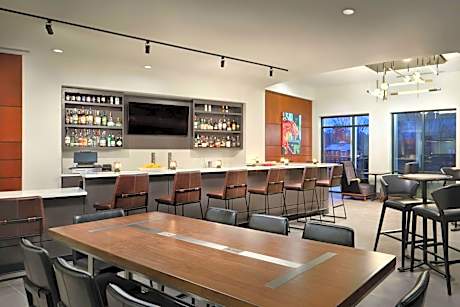 Courtyard by Marriott Saratoga Springs