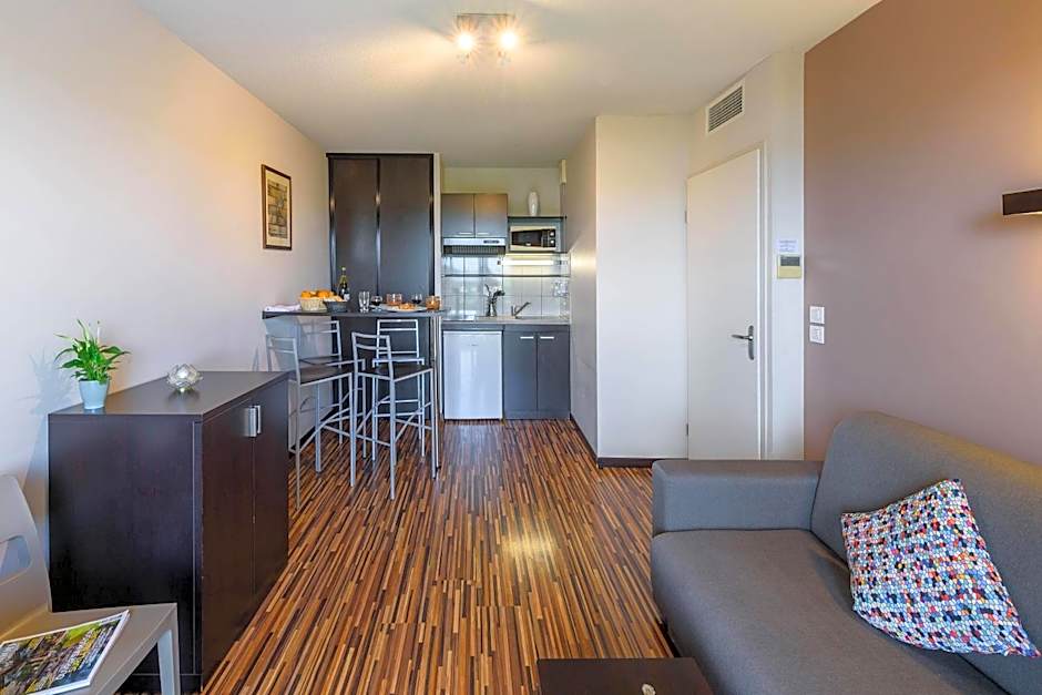 Clarion Aparthotel Toulouse Le Parc de l Escale