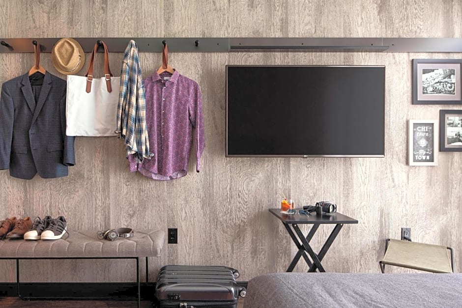 Moxy by Marriott Chicago Downtown