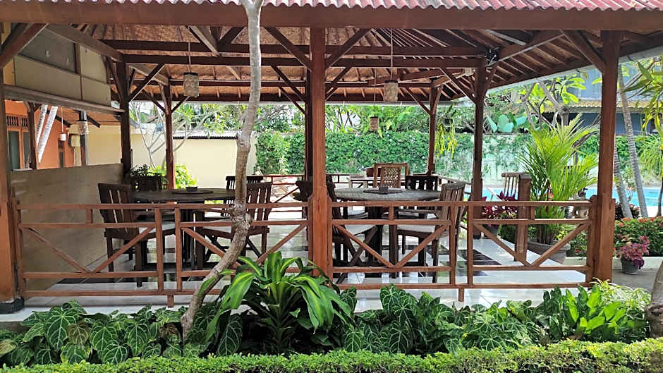 Keyani Bungalows