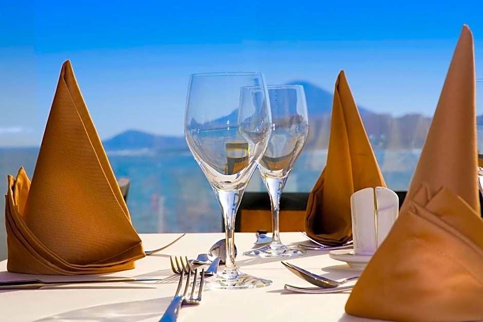 Kn Hotel Arenas del Mar Adults Only