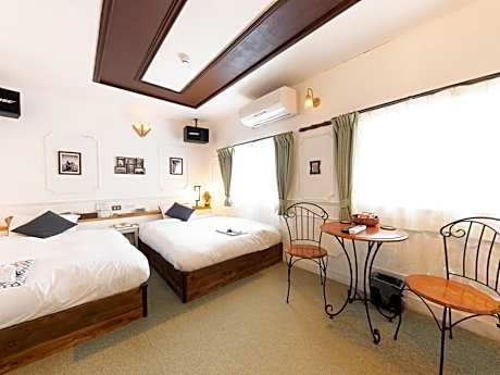 Quadruple Room - Non-Smoking