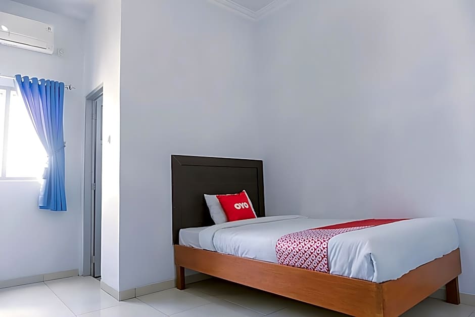 OYO 1565 Hotel Homiko