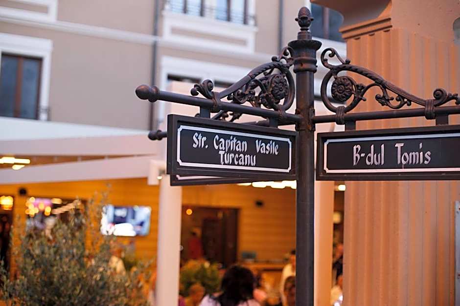 Peninsula Boutique Hotel