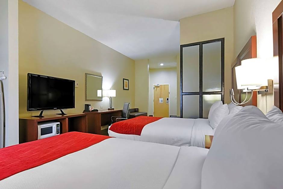 Photo 1 of 2 of 2 Double Beds Suite