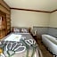 Bear's Claw Lodge
