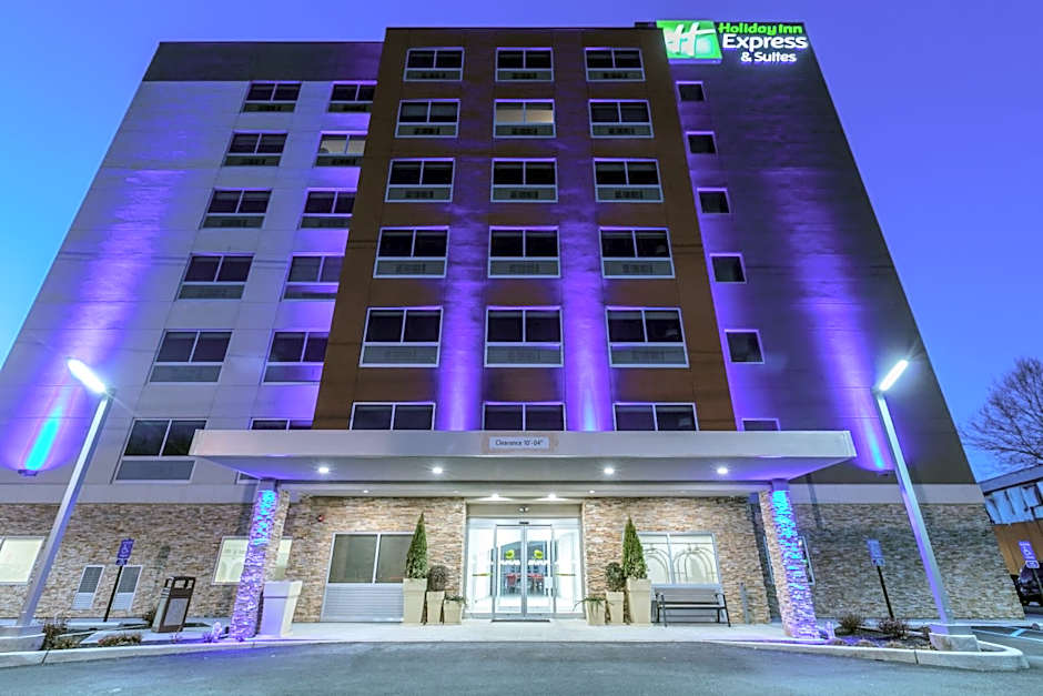 Holiday Inn Express & Suites Jersey City North - Hoboken By IHG