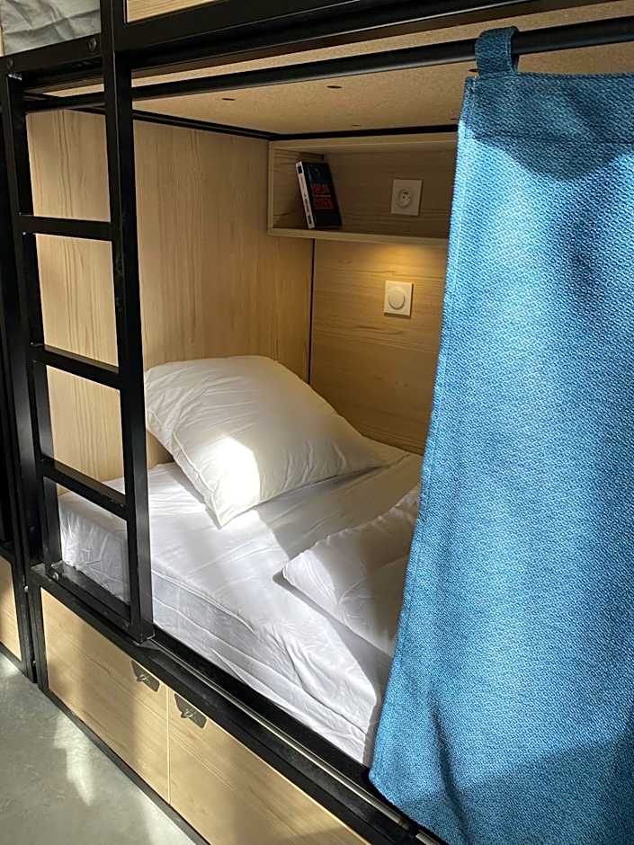 YASI Hostel