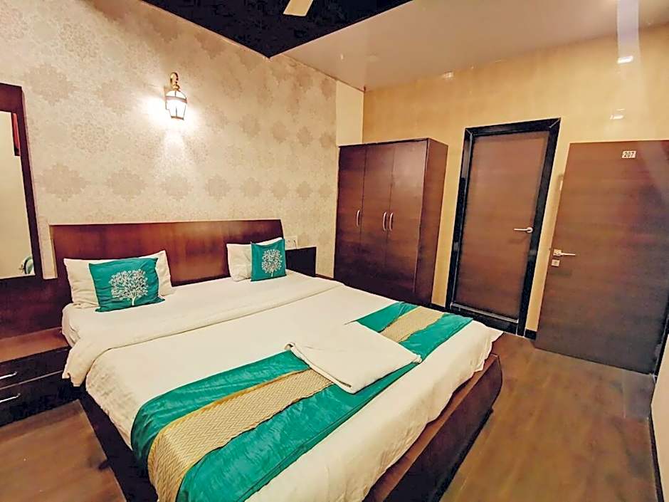 Sai Sharan Stay Inn - Near MIDC Turbhe, Navi Mumbai
