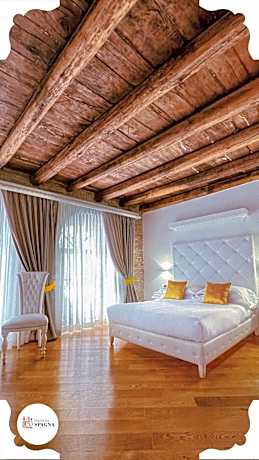 Maison Spagna Suites