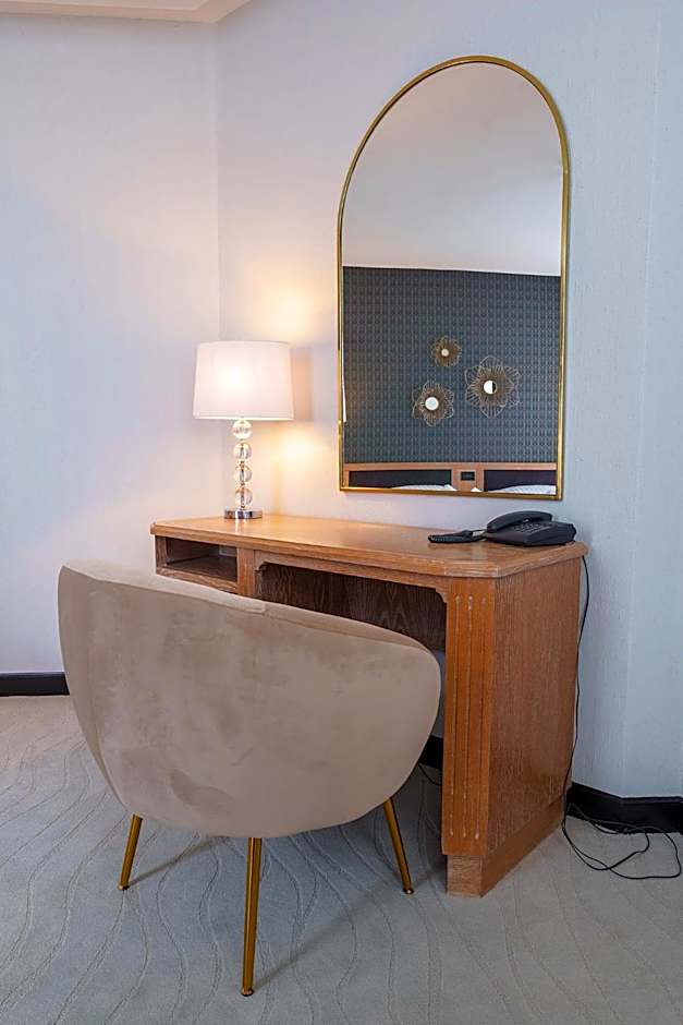 Best Western Plus Le Picardy