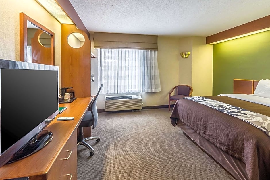 Sleep Inn & Suites Acme – Traverse City