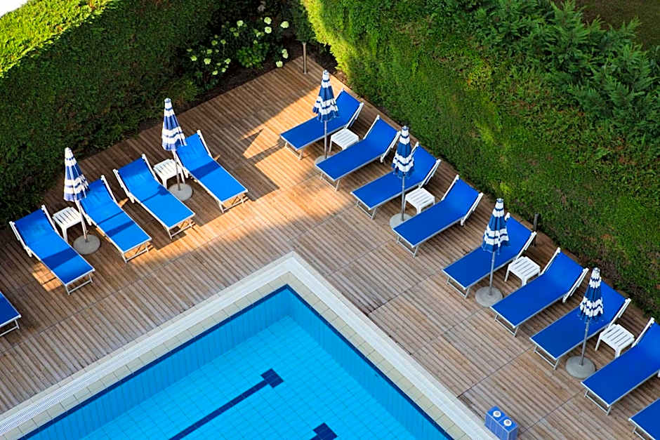 Harvey Suites Hotel & Residence