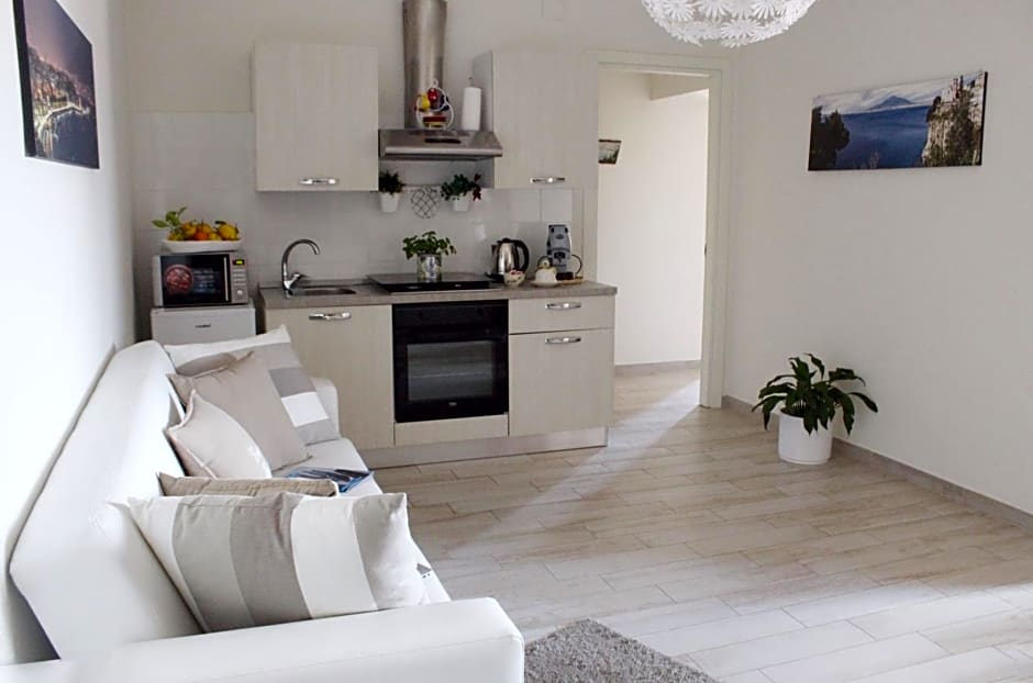 Vesuvio House appartamento indipendente e centrale