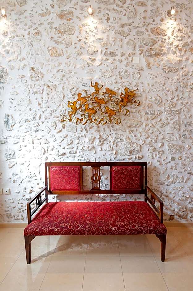 Casa Moazzo Suites and Apartments