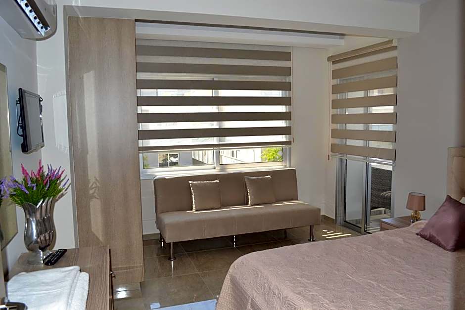 Marianna Hotel Apartments