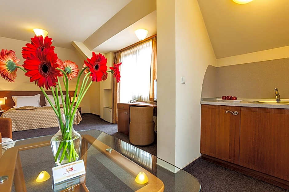 Sofia Place Hotel by HMG