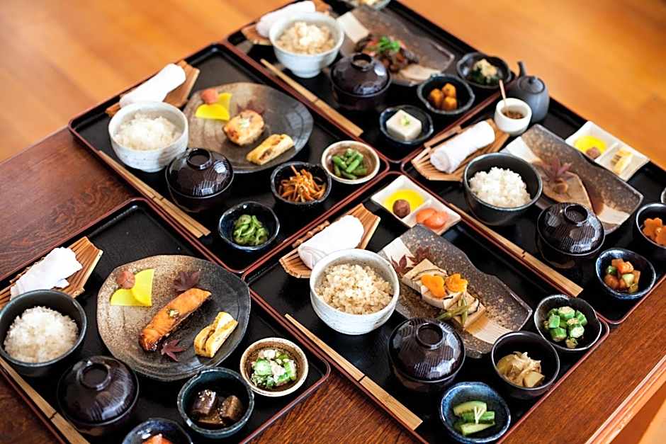 Shizuka Ryokan Japanese Country Spa & Wellness Retreat