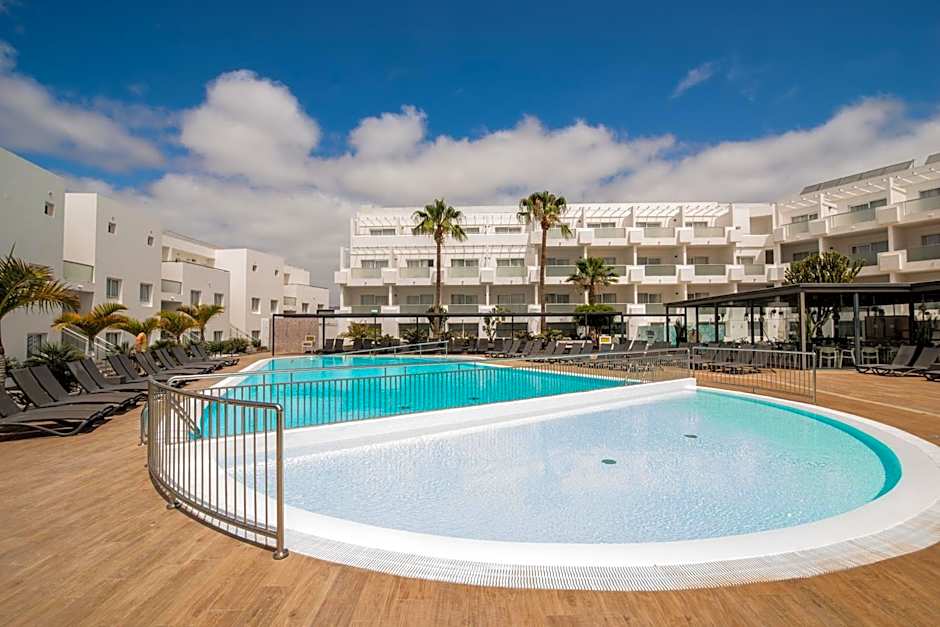 Aequora Lanzarote Suites