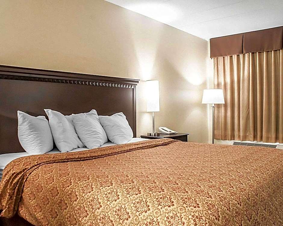 Econo Lodge Elmira