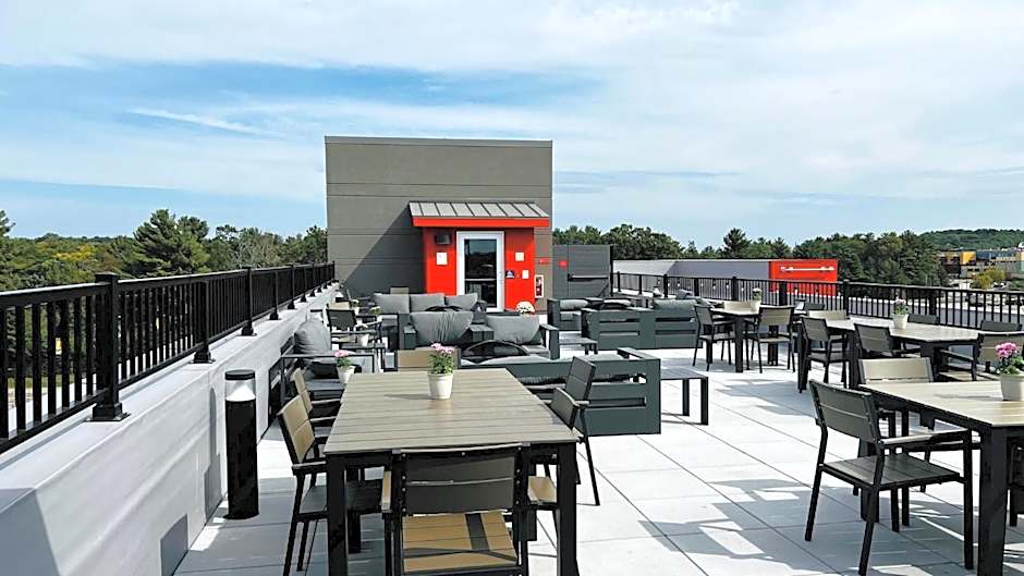 Avid Hotels Lake Delton Dells Area By IHG