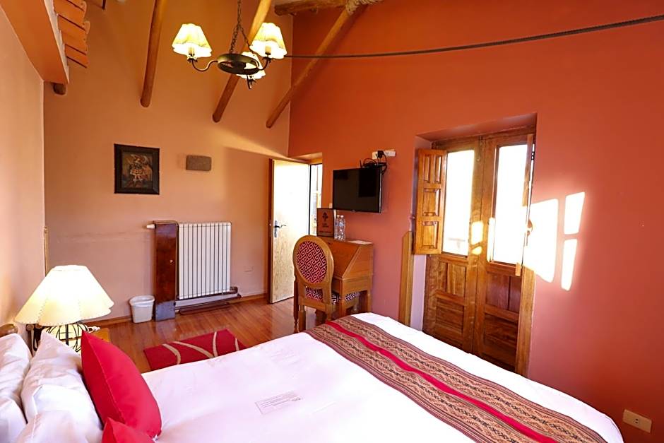 Hotel & Mirador Los Apus