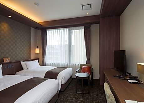 Standard Twin Room - Non-Smoking