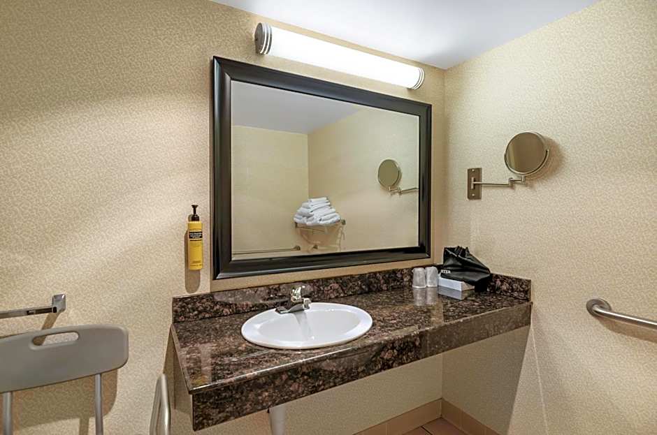 Best Western Plus Inn At Valley View