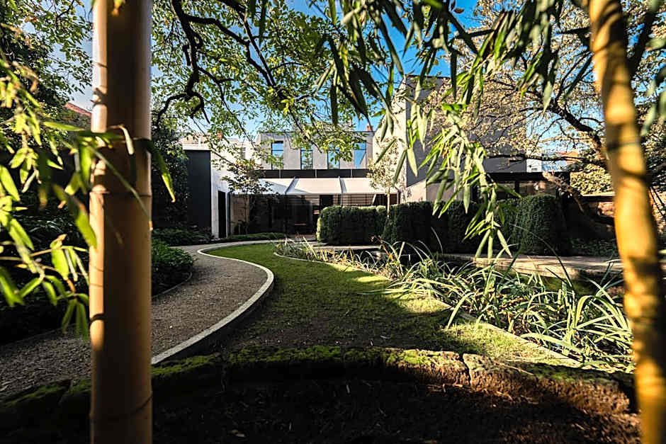 Cabosse, Boutique Palace & Spa