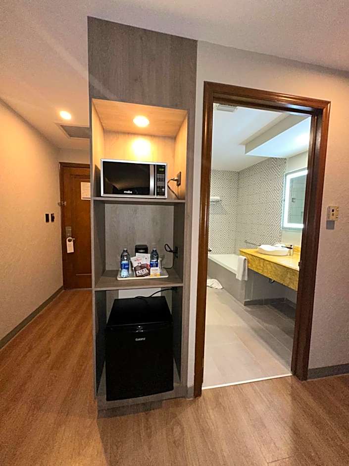 Holiday Inn Express Nuevo Laredo By IHG