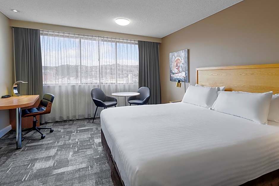 Photo 1 of 5 of Superior 1 King Bed